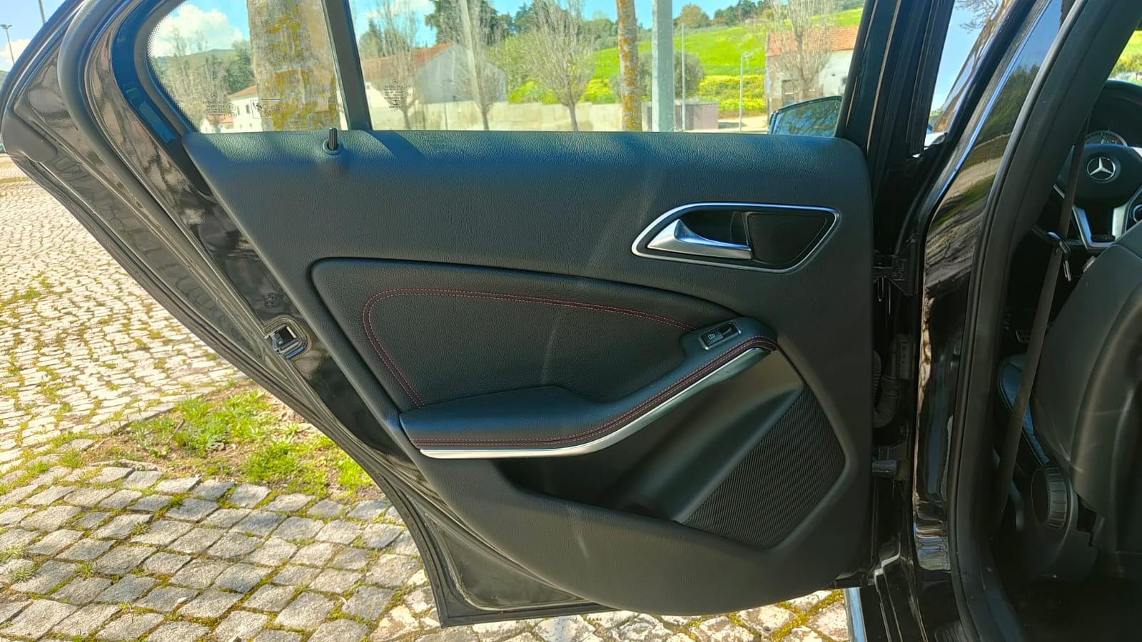 Mercedes A200